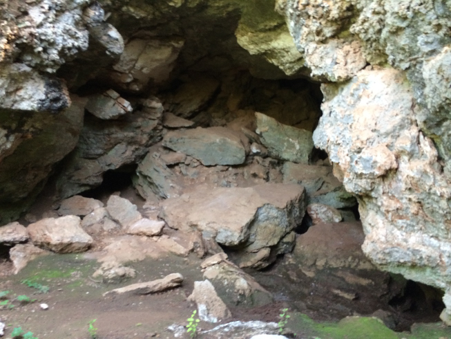 hoe handle cave entrance.jpg