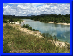 Nueces river (3).JPG